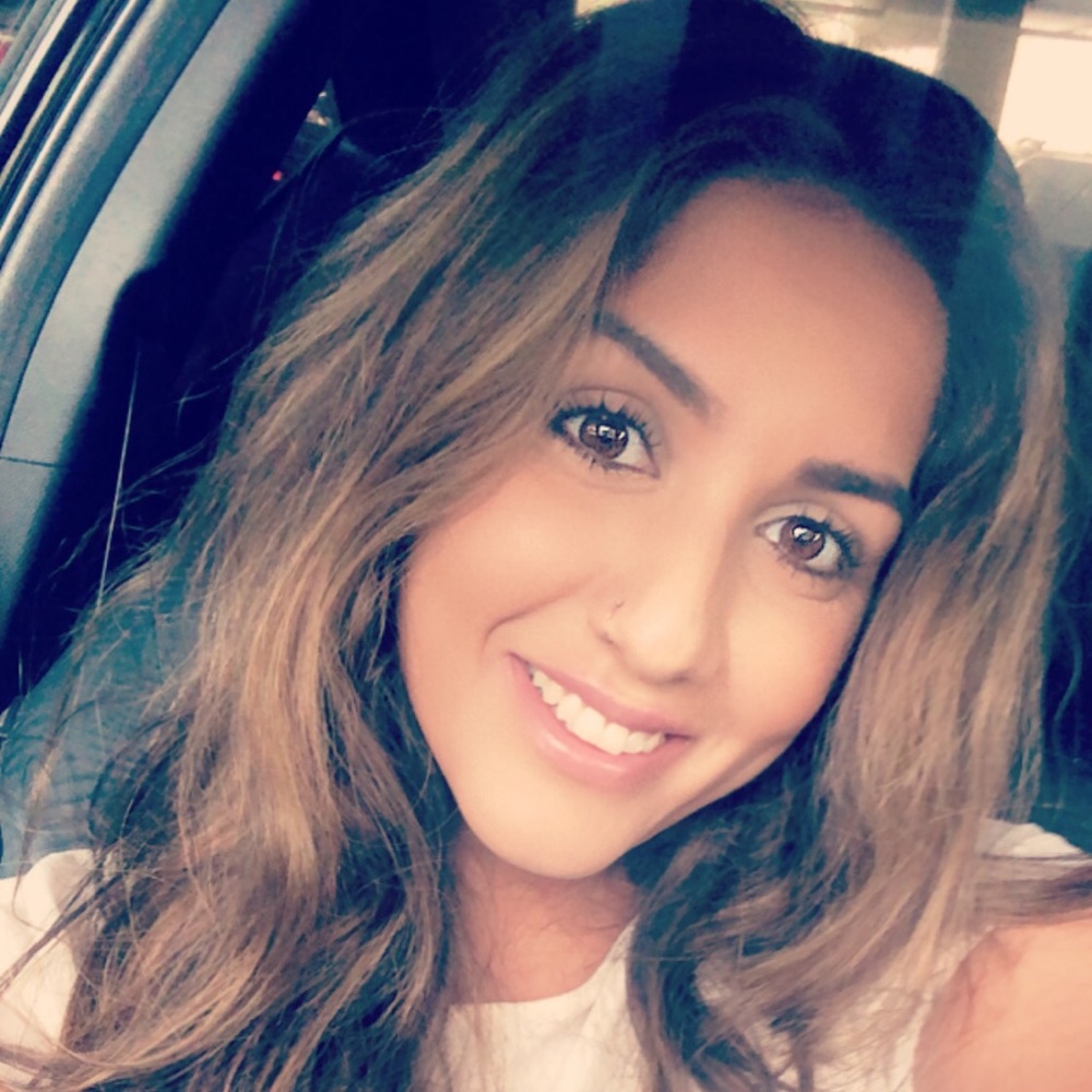 Meet your Posher, Hibah